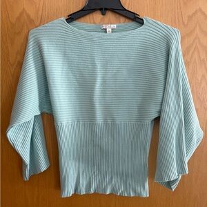Ribbed Blouse in Mint Green